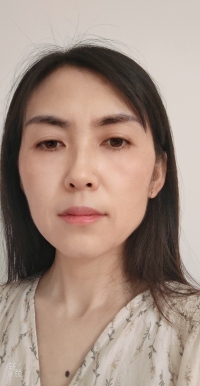 李静