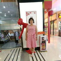 莫莫