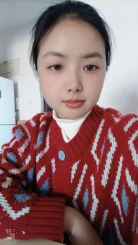 张馨月
